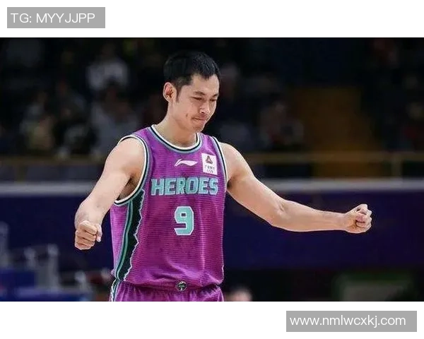 张庆鹏的篮球之路：从青涩少年到职业球员的奋斗与荣耀