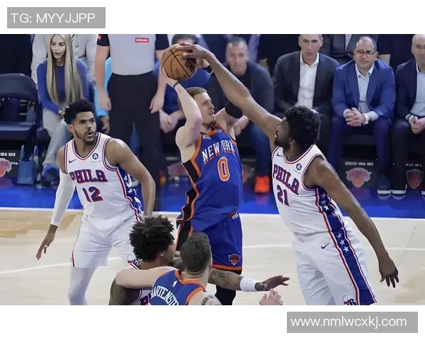 蓝网与76人激战正酣谁能在这场对决中笑到最后